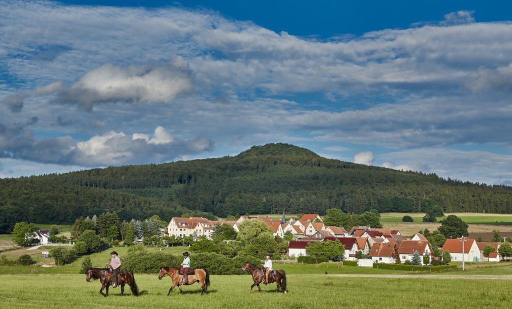 Landhotel Zur Gruenen Kutte Bernshausen Luaran gambar